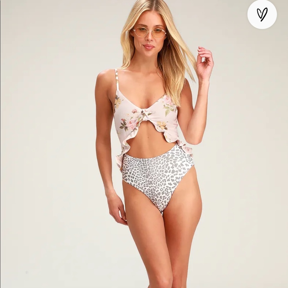 NWT Carly Blush Floral and Leopard Print Cutout One-piece Swim - S